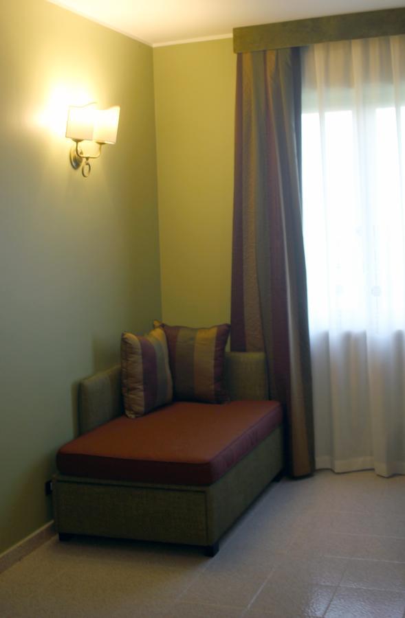 Hotel Orazio Веноса Екстериор снимка